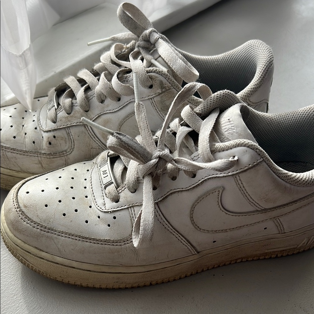Nike Air Force 1 Mens Sneakers